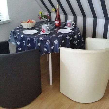 Ferienzimmer Fuer Zwei Am Strand Zingst Buitenkant foto